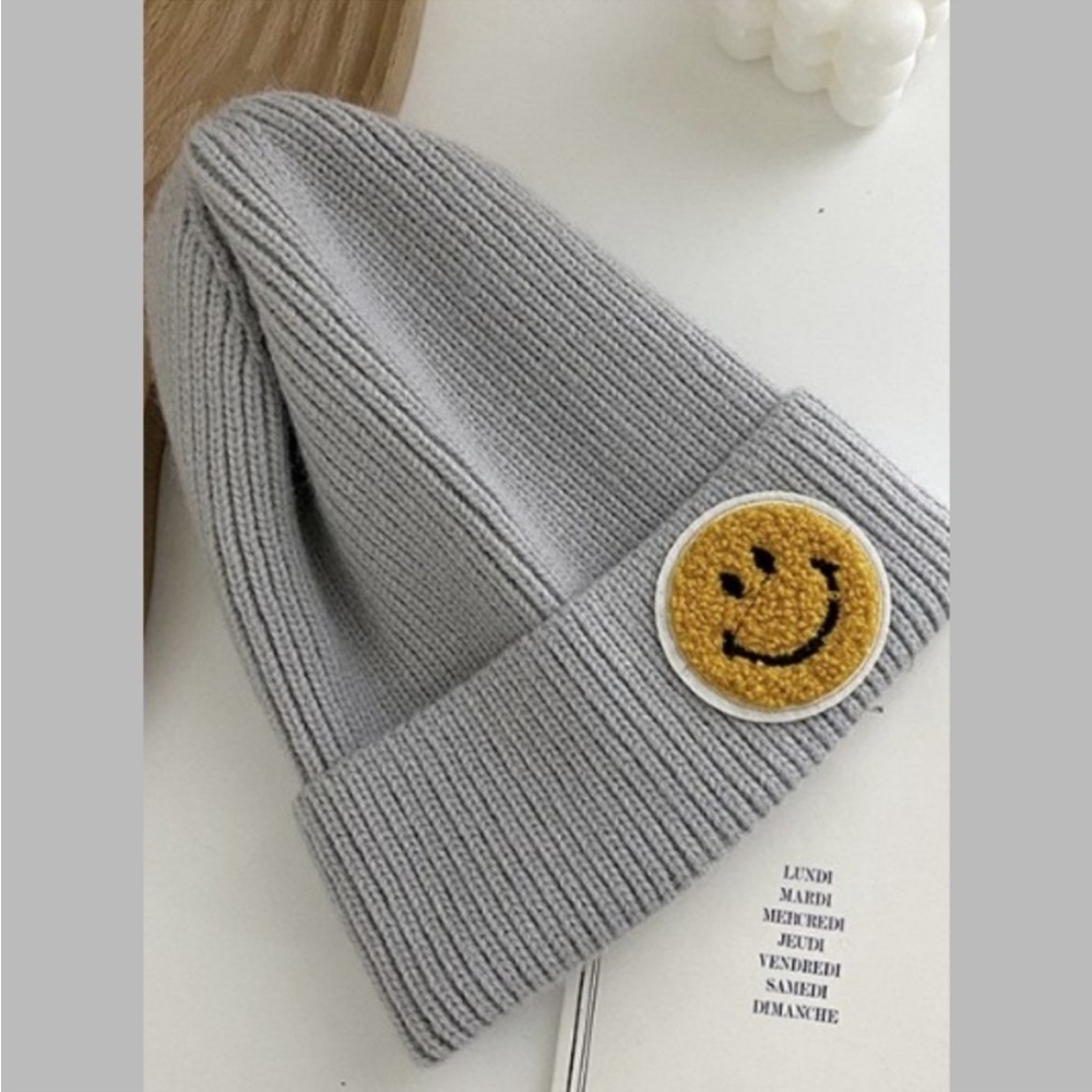 LAST ONE! Knit Ribbed Smiley Face Beanie In Gray